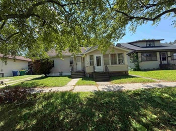 1274 Stuart St, Green Bay, WI 54301