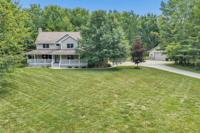 N3636 Willow Rd, Pulaski, WI 54162