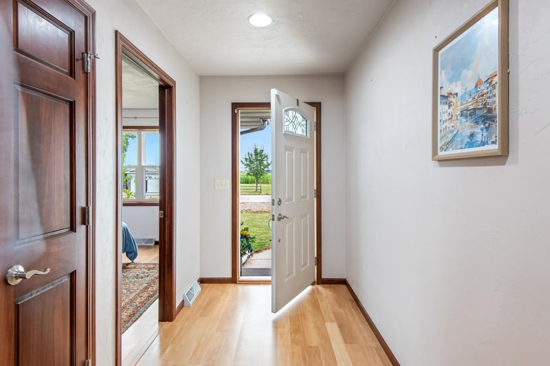3317 Buchanan Rd, Kaukauna, WI 54130-9255