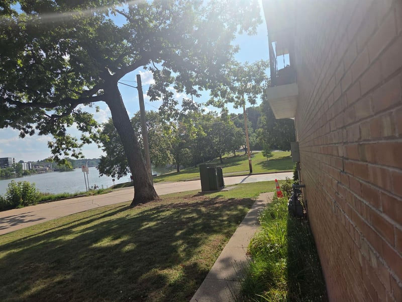 10 Green Bay Ct #205, Appleton, WI 54911