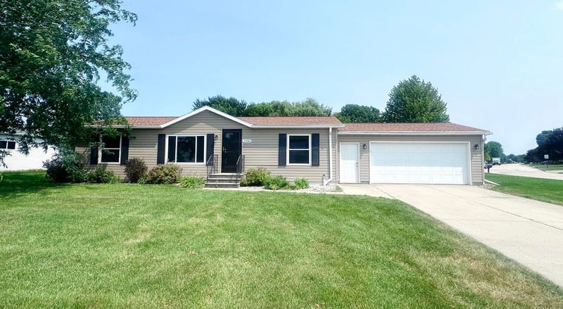 2980 Klondike Rd, Green Bay, WI 54311-4921