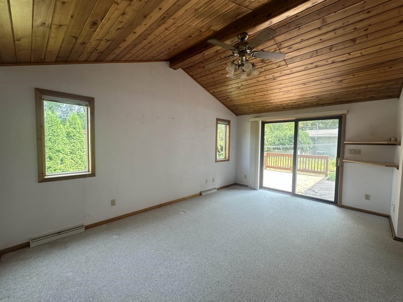 1212 Harding Dr, Appleton, WI 54915