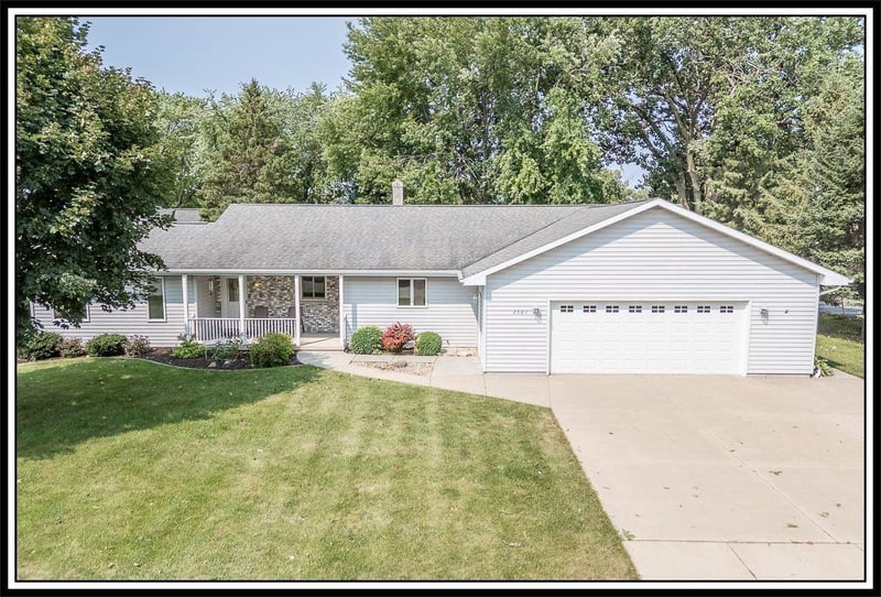 2507 N Lisa St, Appleton, WI 54914-2143