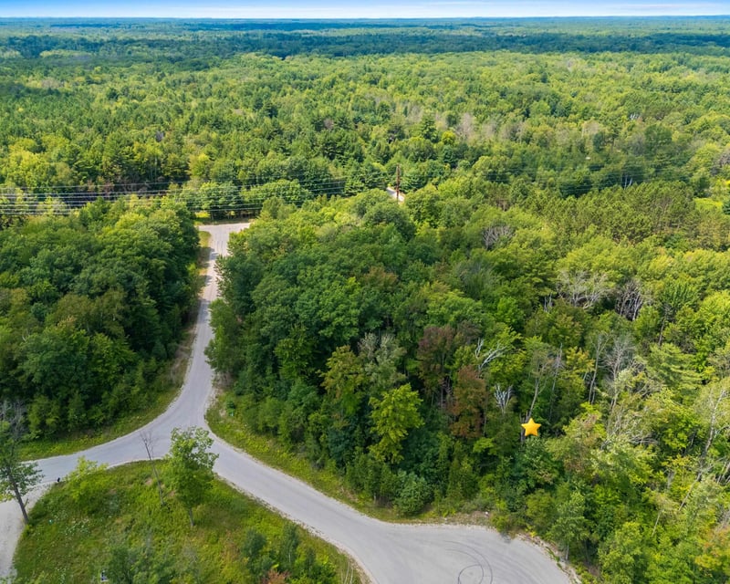 Omega Cir #13, Abrams, WI 54101