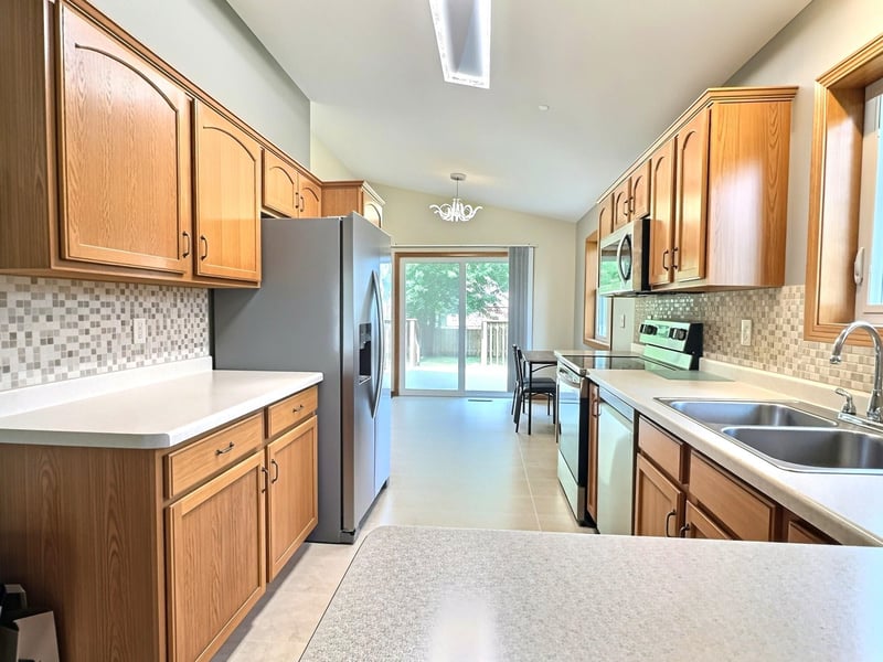 1821 Ohio St, Oshkosh, WI 54902