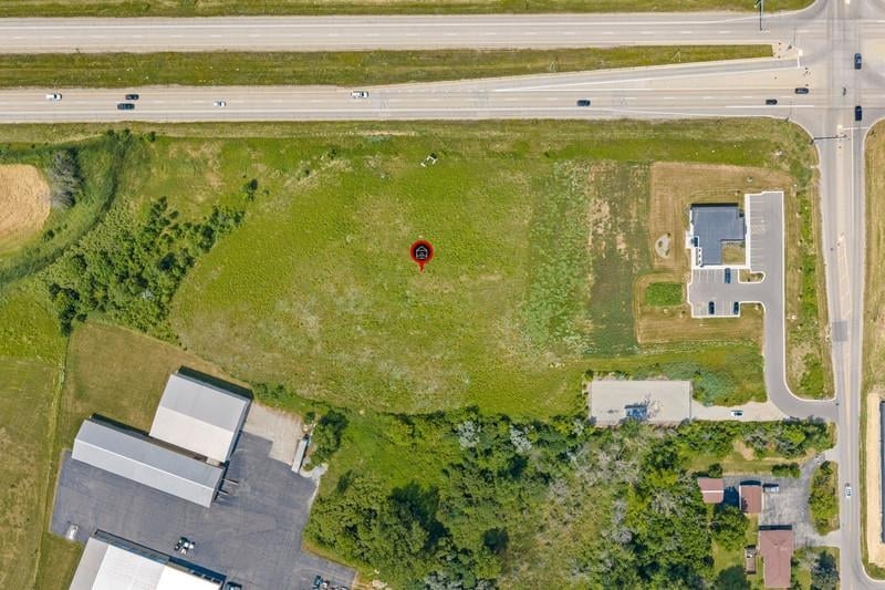 N Mayflower Dr #3, Greenville, WI 54942