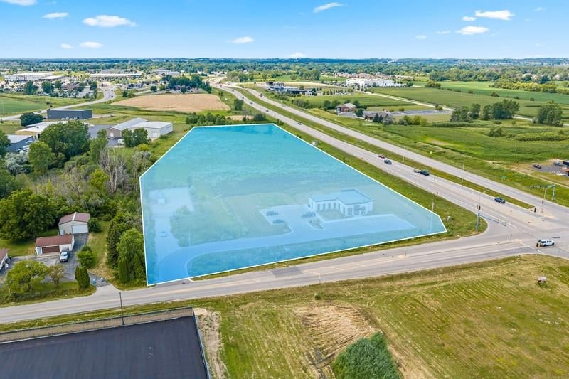 N Mayflower Dr #3, Greenville, WI 54942