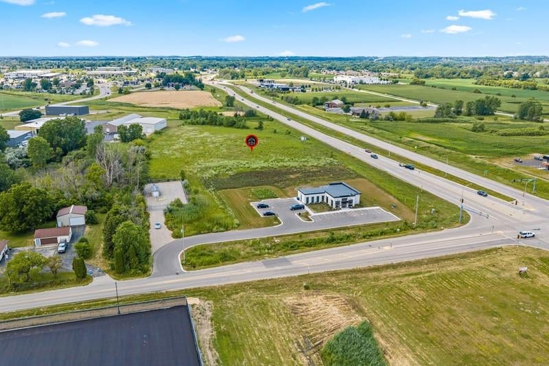 N Mayflower Dr #3, Greenville, WI 54942