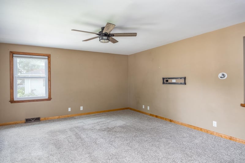 509 Margaret St, Combined Locks, WI 54113-1312
