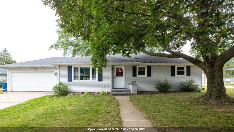 509 Margaret St, Combined Locks, WI 54113-1312