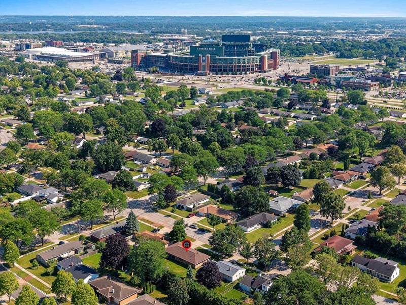 1404 Liberty St, Green Bay, WI 54304