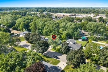 1254 April Ln, Green Bay, WI 54304