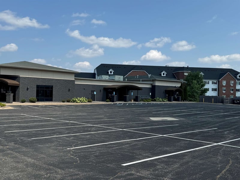 1600 Casaloma Dr, Appleton, WI 54913-8245