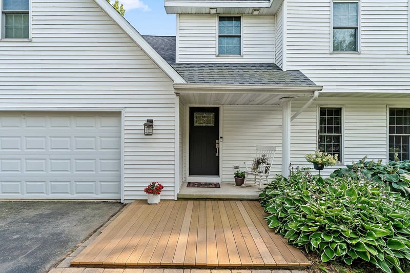 5036 Ronsman Rd, New Franken, WI 54229