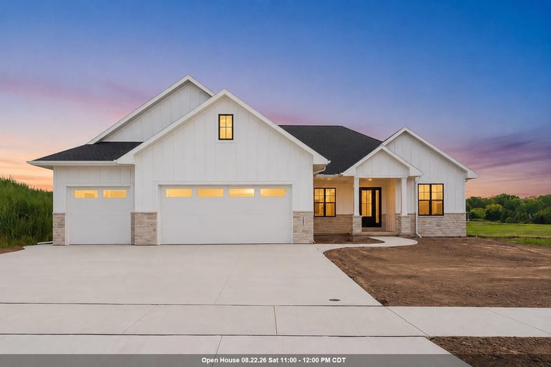 4957 Big Sky Ps, De Pere, WI 54115