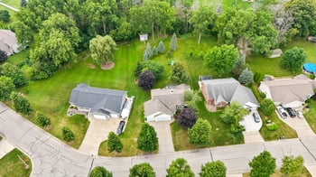 1569 Redstone Trl, Green Bay, WI 54313-3954