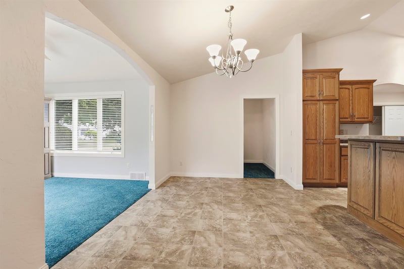 89 Penbrook Cir, Appleton, WI 54914-6857