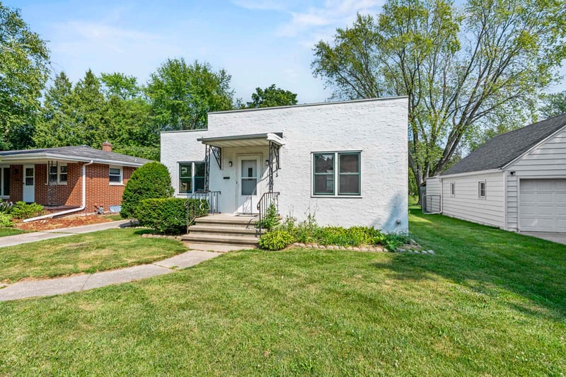 123 Hudson St, Green Bay, WI 54303