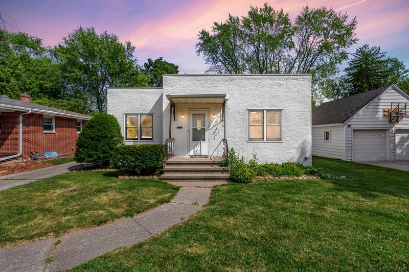 123 Hudson St, Green Bay, WI 54303