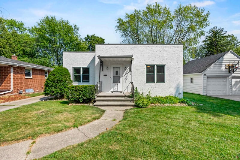 123 Hudson St, Green Bay, WI 54303