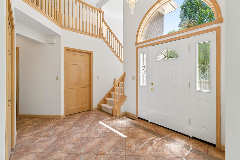 5181 Edgewater Beach Rd, Green Bay, WI 54311