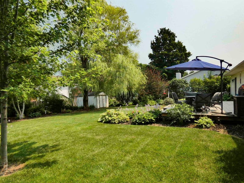 412 Dewey Decker Dr, Green Bay, WI 54313