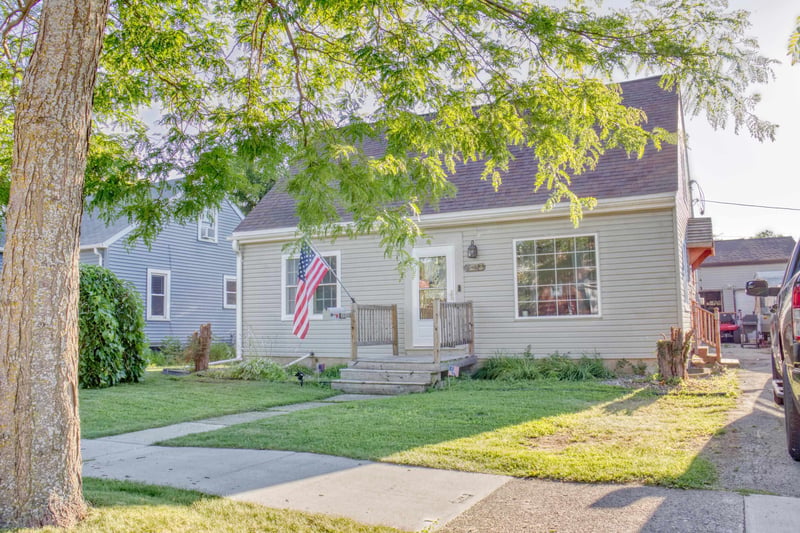 1013 Linwood Ave, Appleton, WI 54914