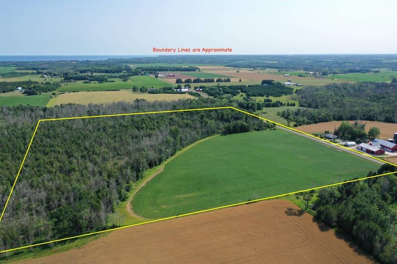 Wolf River Dr, Algoma, WI 54201