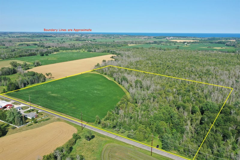 Wolf River Dr, Algoma, WI 54201