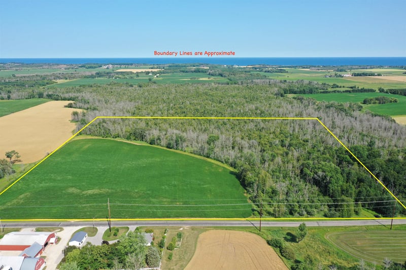 Wolf River Dr, Algoma, WI 54201