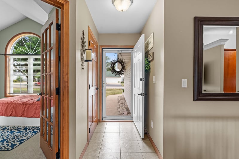 N9121 Kernan Ave, Appleton, WI 54915