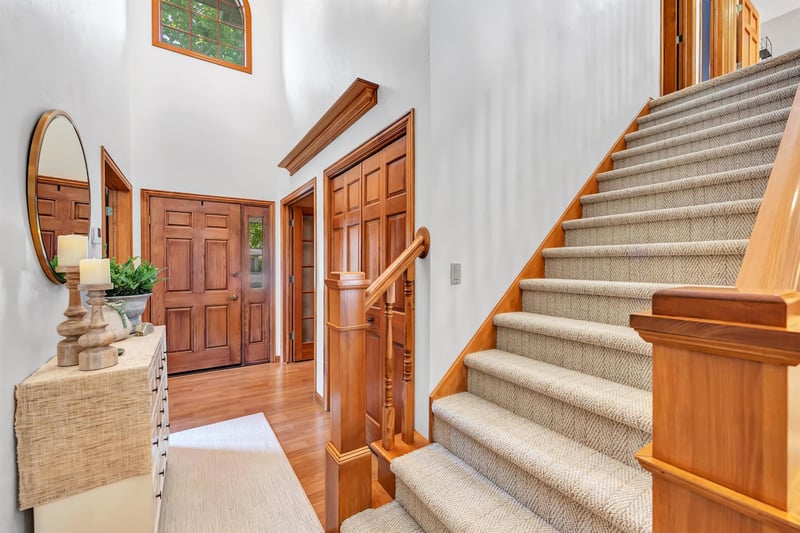 2575 Teresa Ct, Green Bay, WI 54311