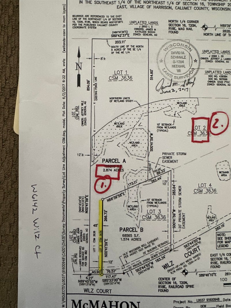 W6142 Wilz Ct, Menasha, WI 54952-9631