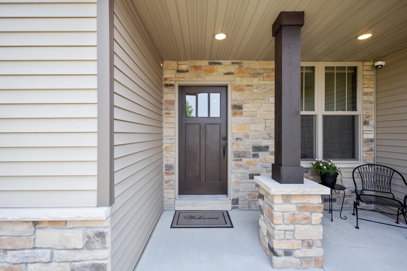 1638 Steiner Ln, Green Bay, WI 54313