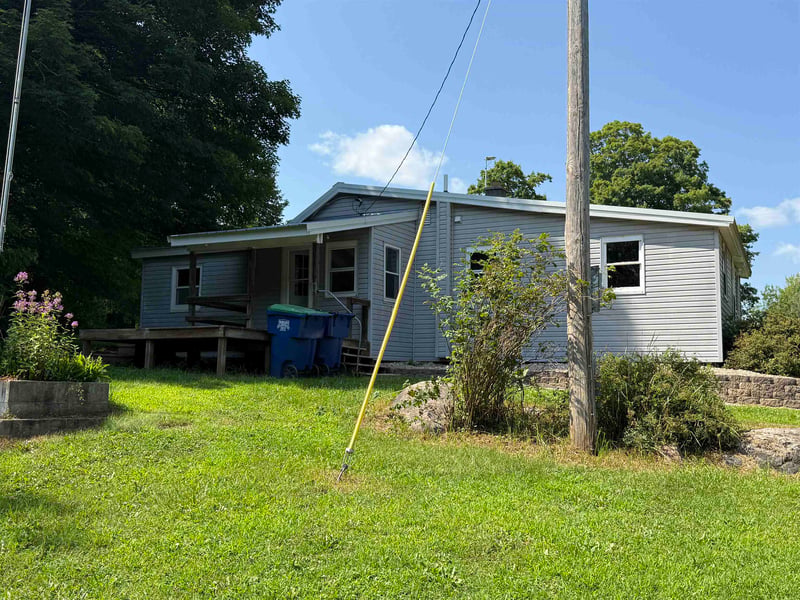 W15731 Dent Creek Rd, Tigerton, WI 54486-0000