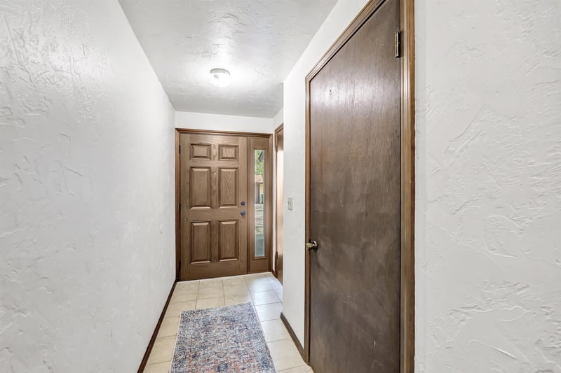 2550 Finger Rd, Green Bay, WI 54302-4862