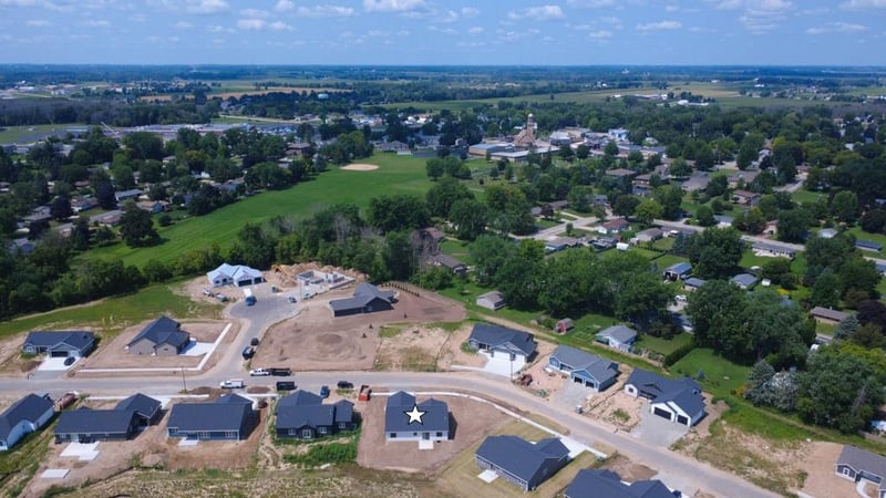 N3962 Wettering Way, Kaukauna, WI 54130