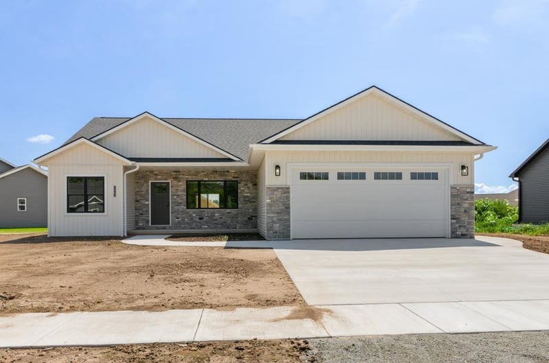 N3962 Wettering Way, Kaukauna, WI 54130