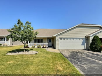 262 Wyldewood Dr, Oshkosh, WI 54904