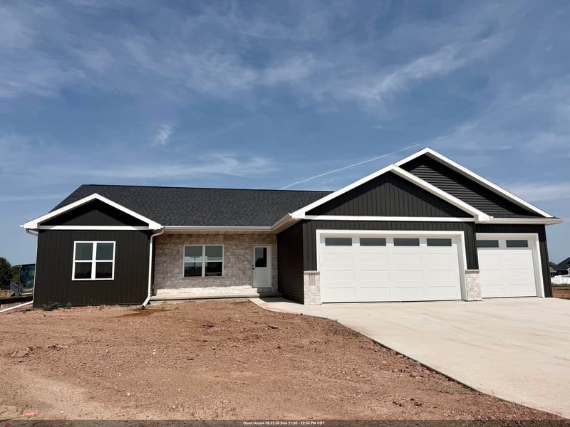 W5668 Tonys Way, Appleton, WI 54915