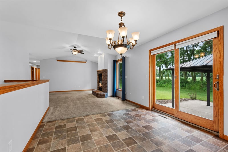290 Royal St Pats Dr, Wrightstown, WI 54180