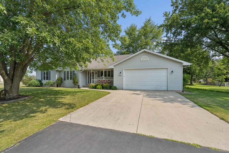 W2128 Campground Rd, Brillion, WI 54110