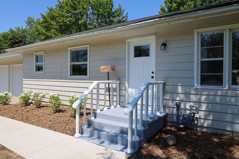 6070 County Road S, Sobieski, WI 54171