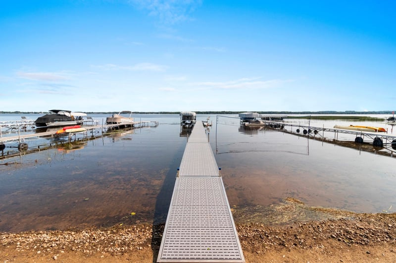 W4965 Stark Rd, Shawano, WI 54166