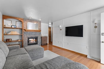 2571 Telluride Trl, Green Bay, WI 54313-3914
