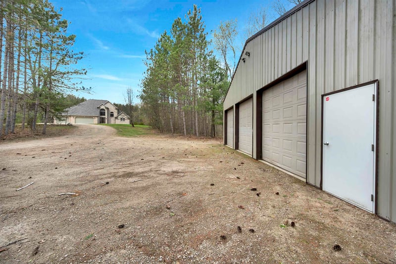 5164 Stiles Rd, Lena, WI 54139-9151