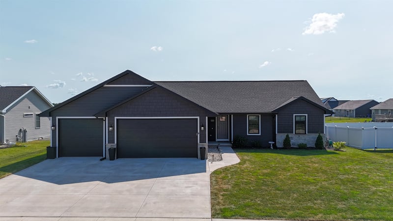 3100 Haas Rd, Kaukauna, WI 54130
