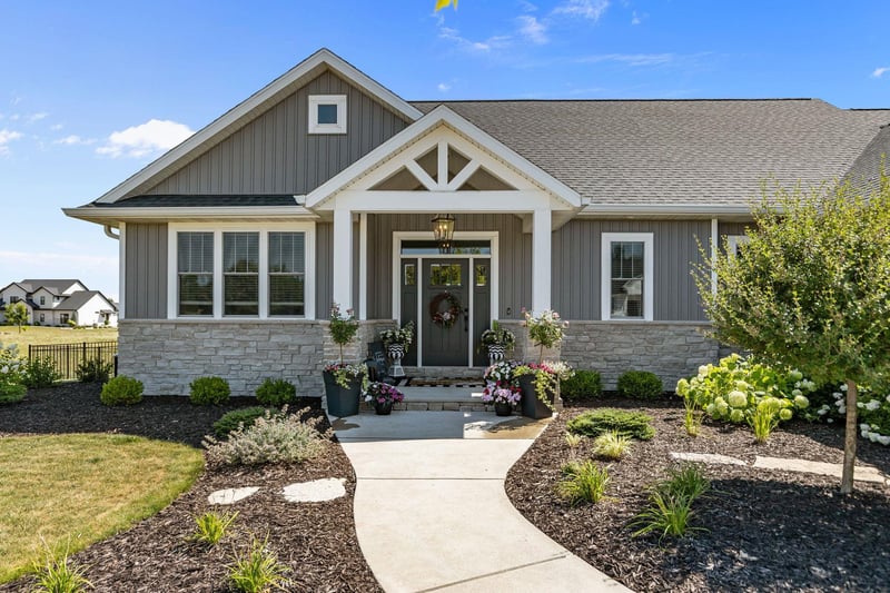 3001 Old Oak Dr, Appleton, WI 54913
