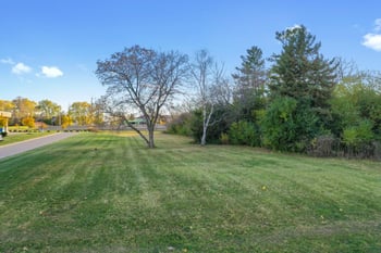 1875 Rath Ln, Oshkosh, WI 54902-2658