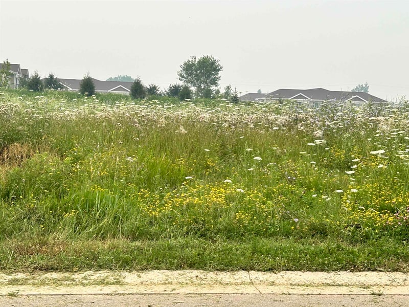 Prairie Lake Cir #1, Neenah, WI 54956